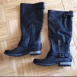 Black Carlos by Carlos Santana boots